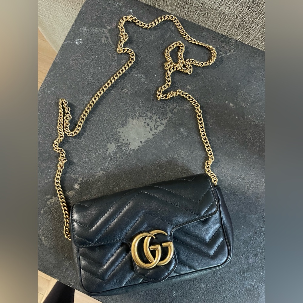 Gucci Marmont super mini